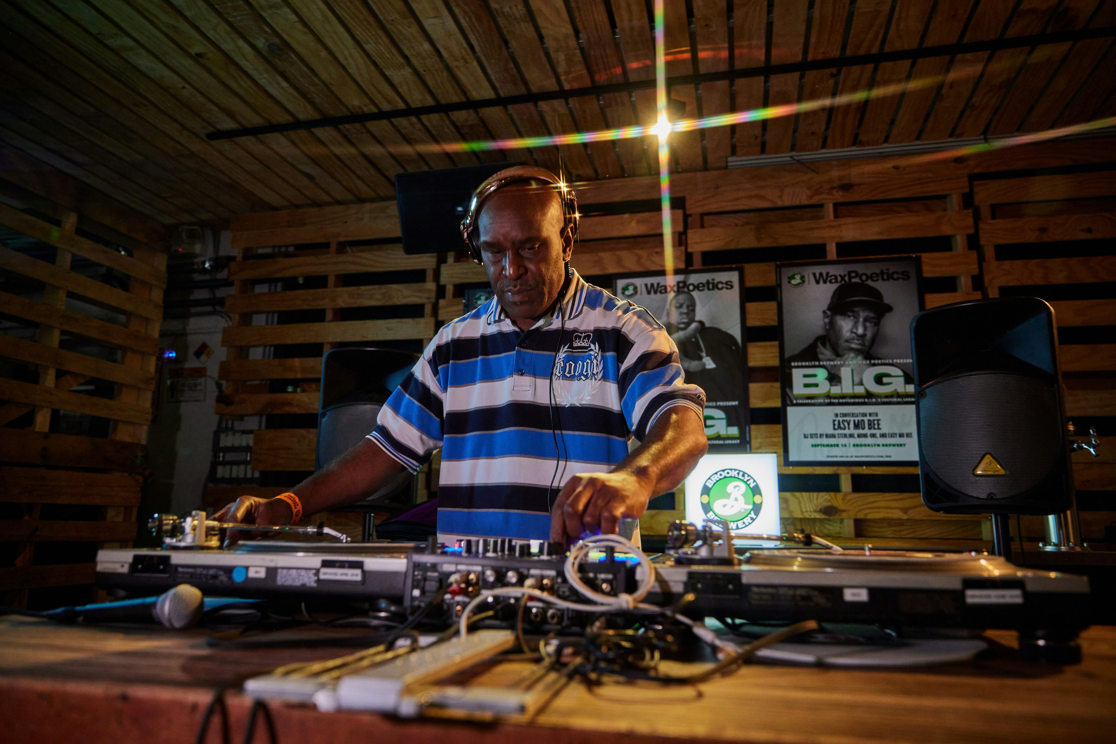 Easy Mo Be DJ set. Photo by Chris Caro/CMMN CNTRL.